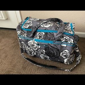 Ju Ju Be Duffle with detachable shoulder strap